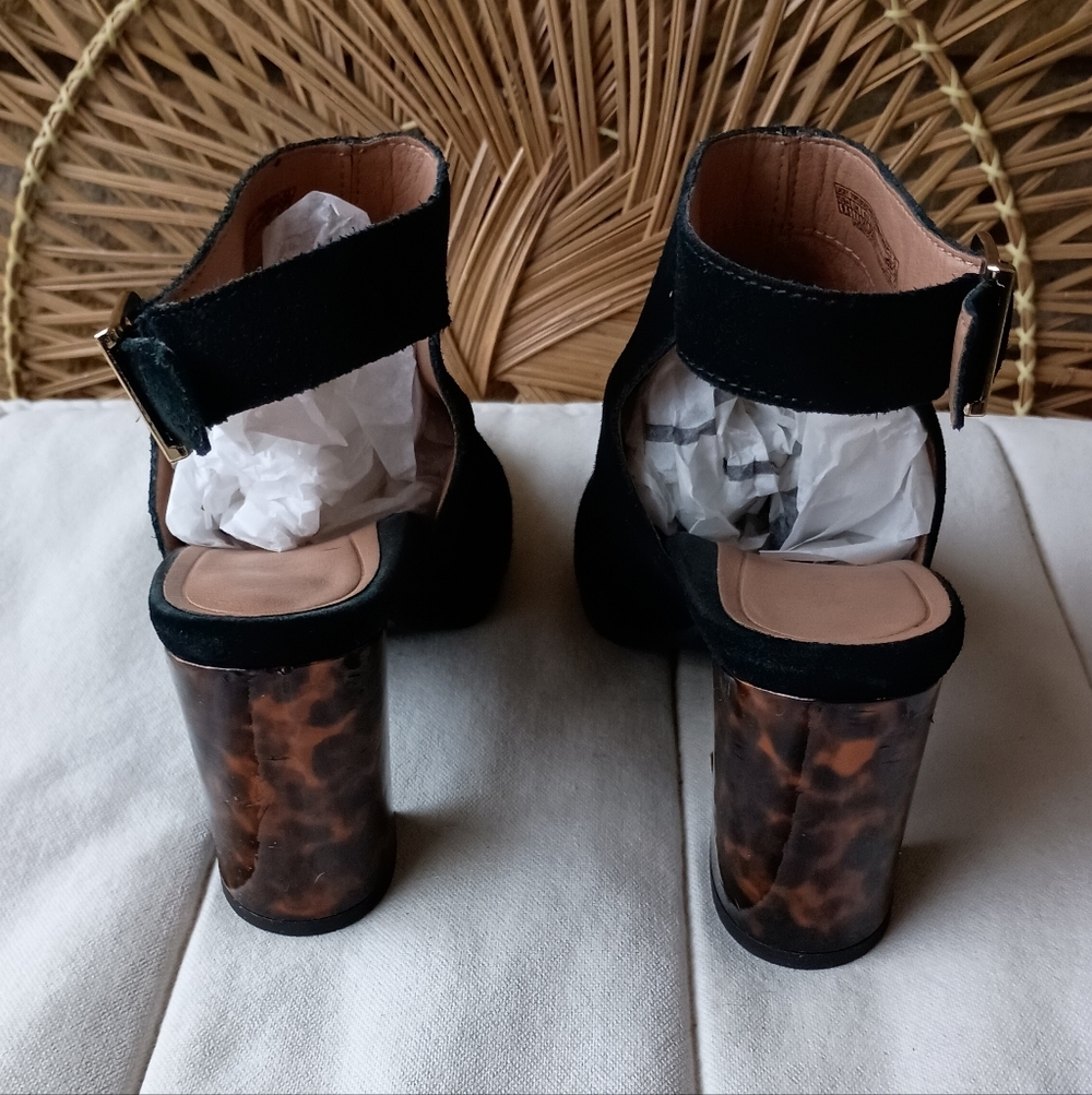 Vionic Elegant Black Suede Leather Women's Ankle Boots_9.5 - Picture 4 of 11